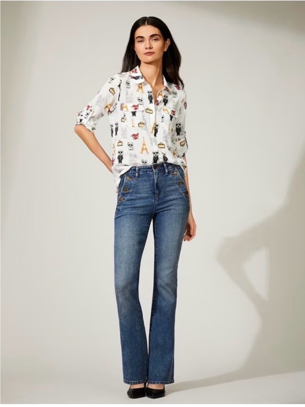 NWT Karl Lagerfeld High Rise Button Trim Flare Leg Jeans Size 4